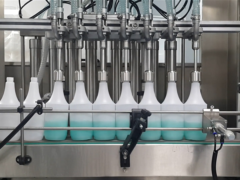 Automatic filling production line improves the production efficiency of enterprises with intelligent equipment
